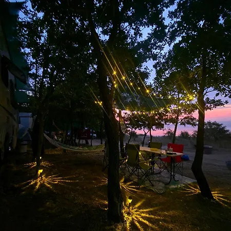 Niko's Caravan Campingplatz Tschernomorez