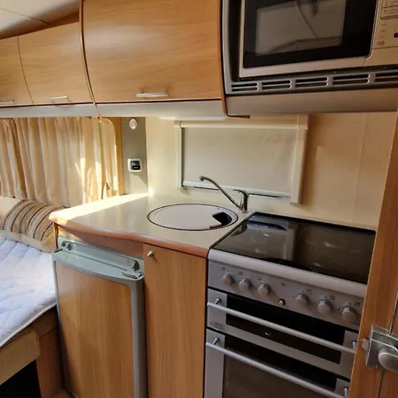 Niko's Caravan Campingplatz *